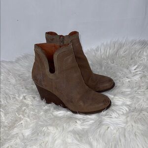 Lucky Brand Tan Wedge Ankle Boots